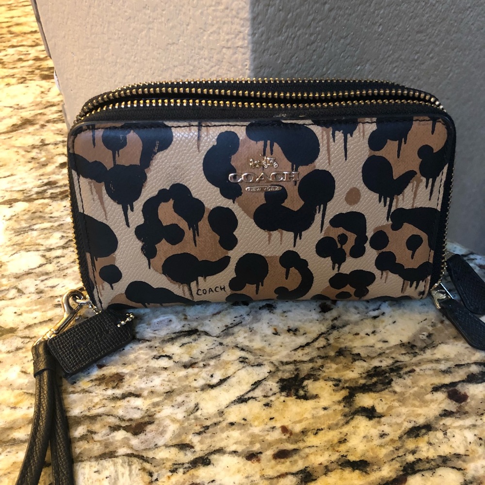 Coach Wallet/wristlet